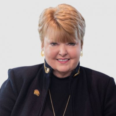 Teresa Kinney - Chief Executive Officer 
